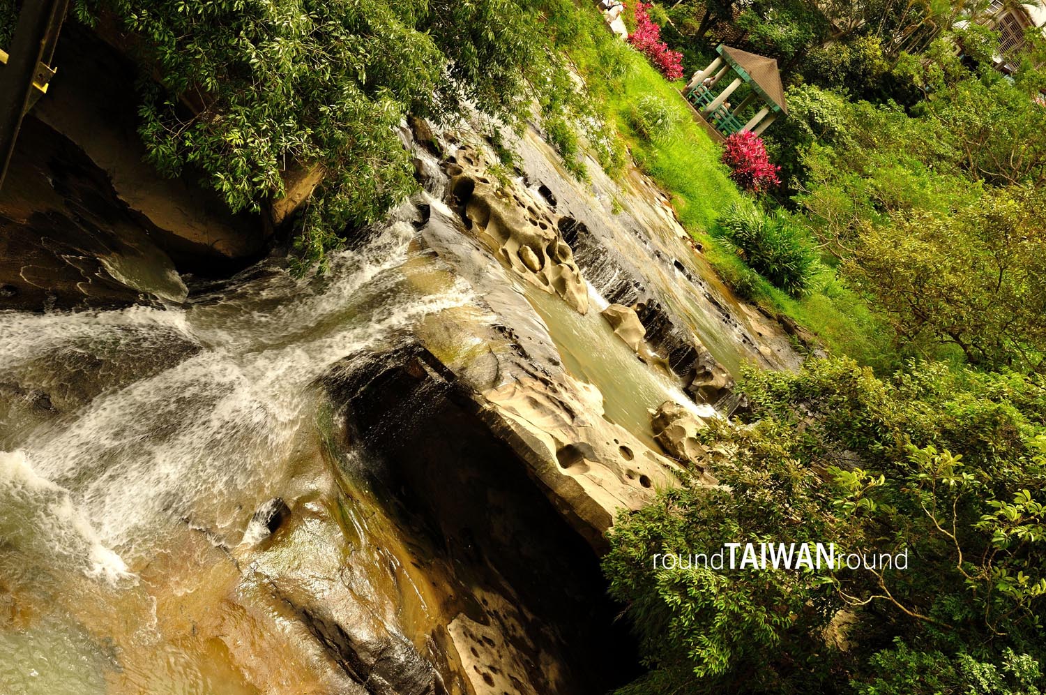 Shifen_Waterfall_______-020.jpg