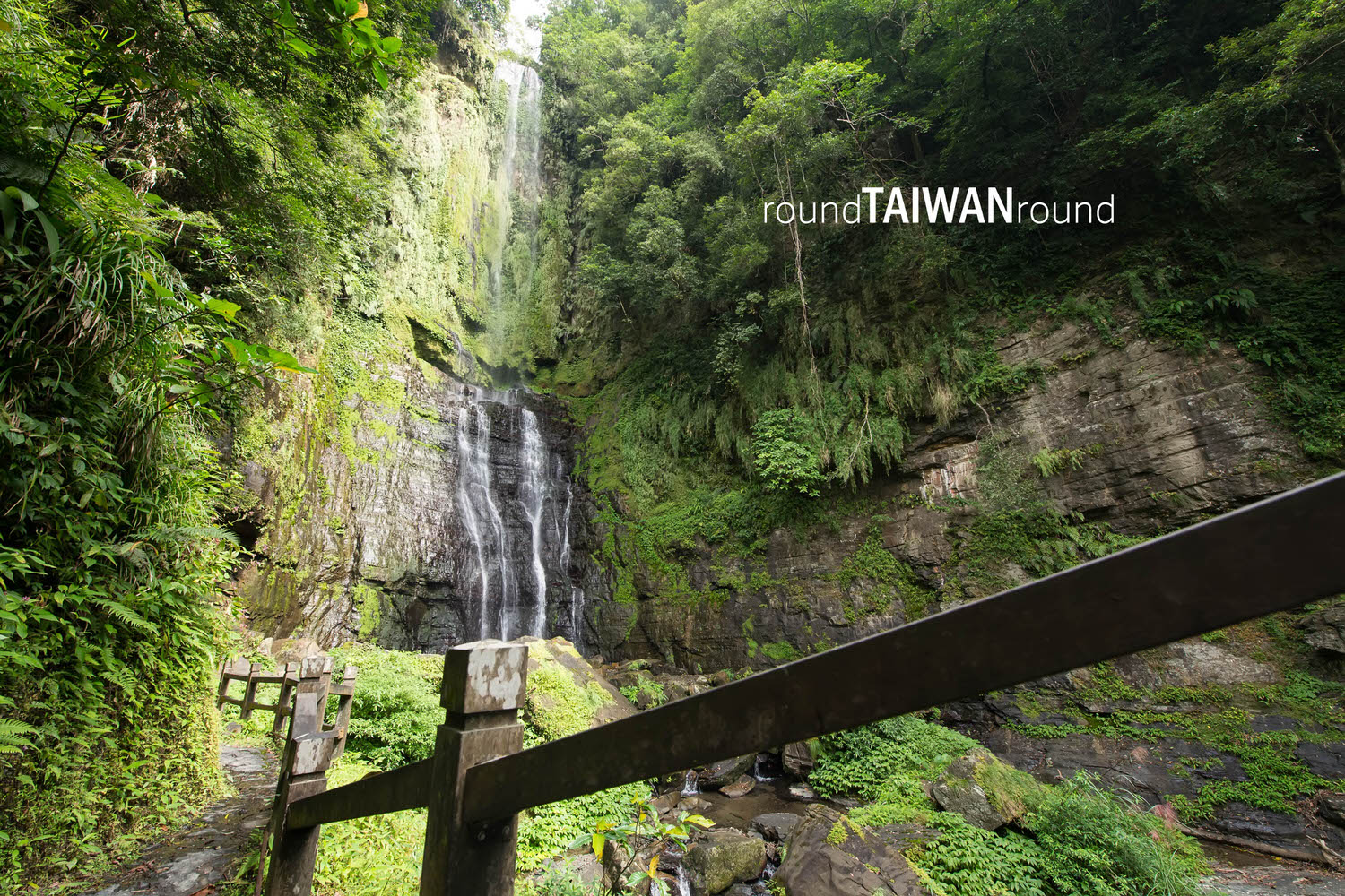 Five-Peak Flag Waterfall